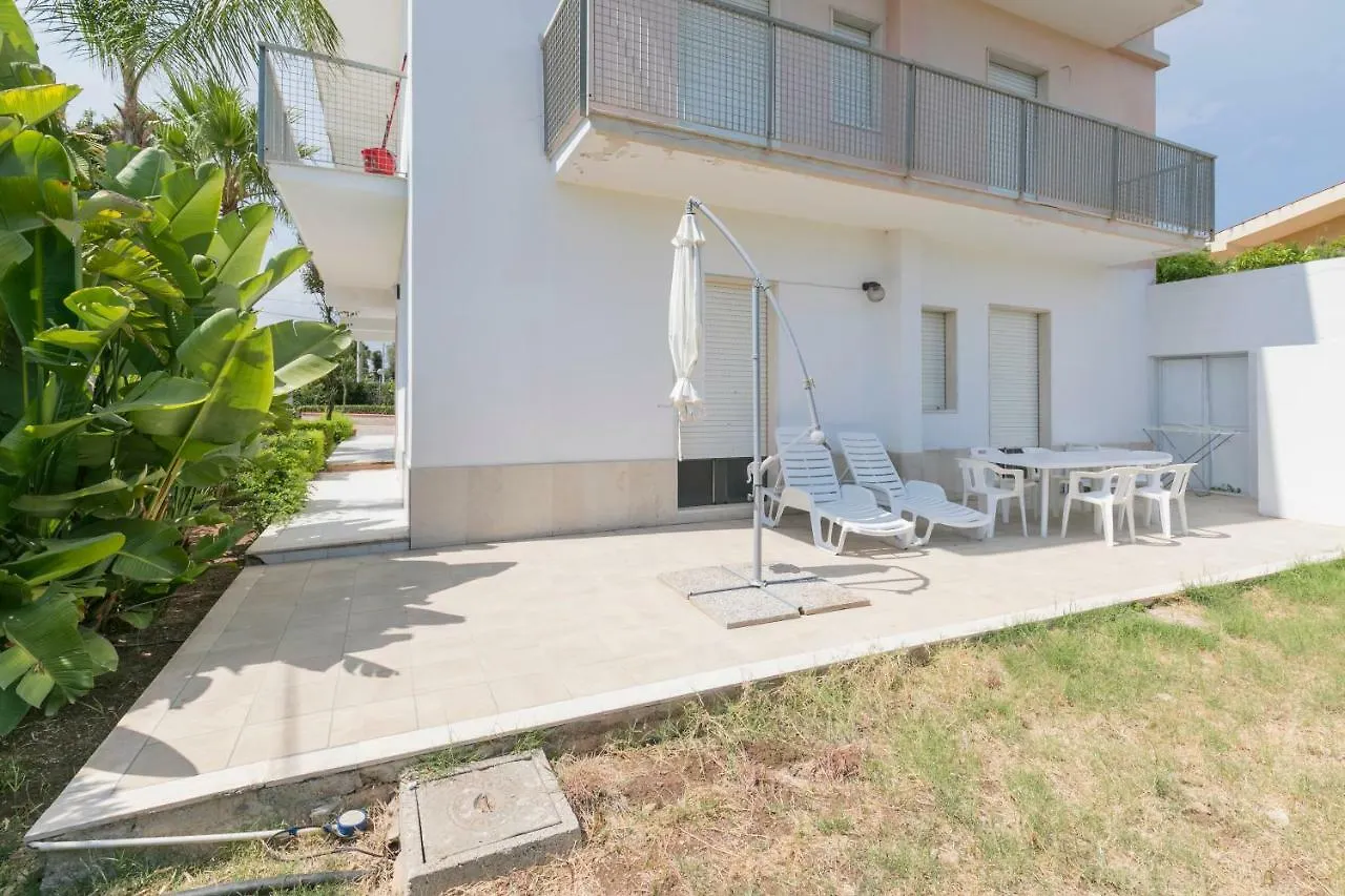 Casa vacanze Terrace&Relax Vistamare Villa Fontane Bianche